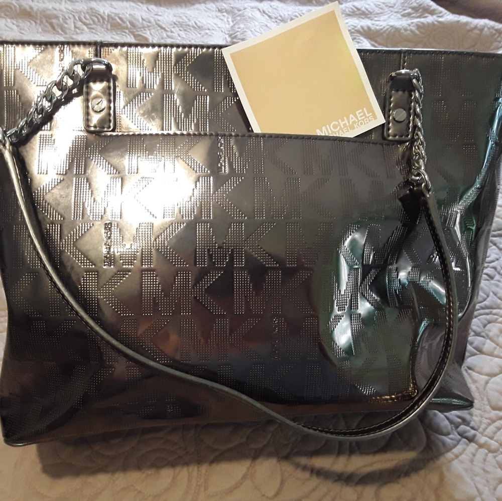 MK Delancy Nickel large shoulder tote